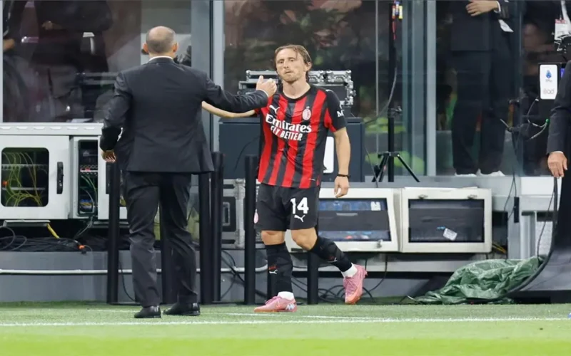 لوكا مودريتش يحسم الجدل حول العودة إلى ريال مدريد ومصير أليجري مع ميلان